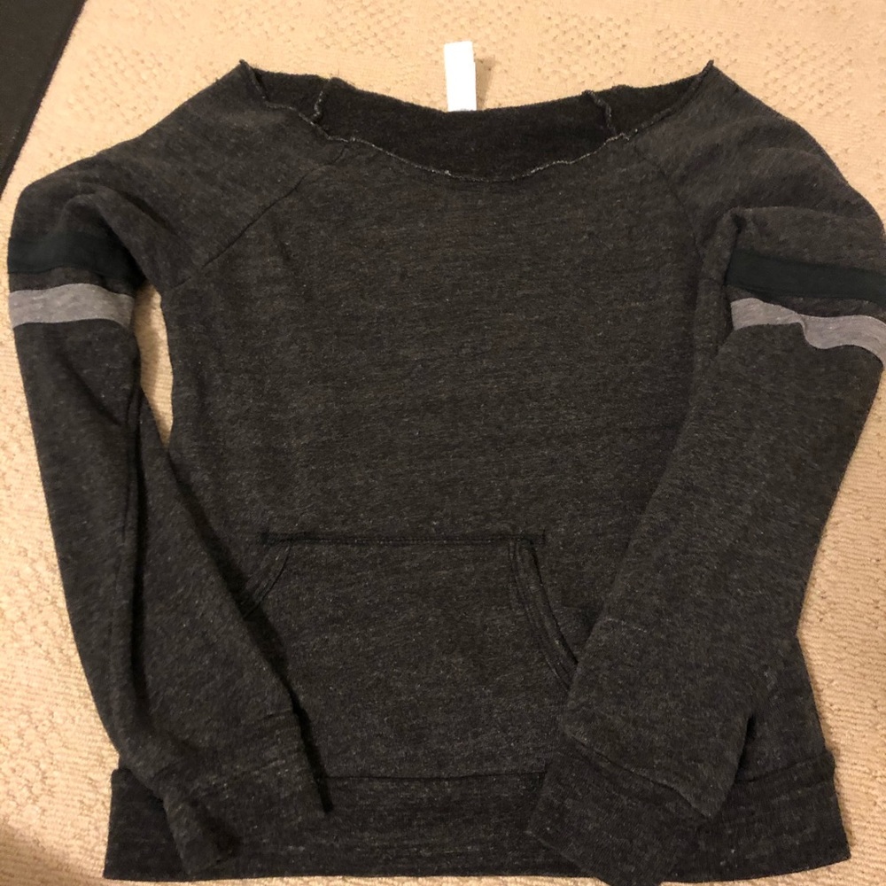 Alternative off shoulder sweatshirt
